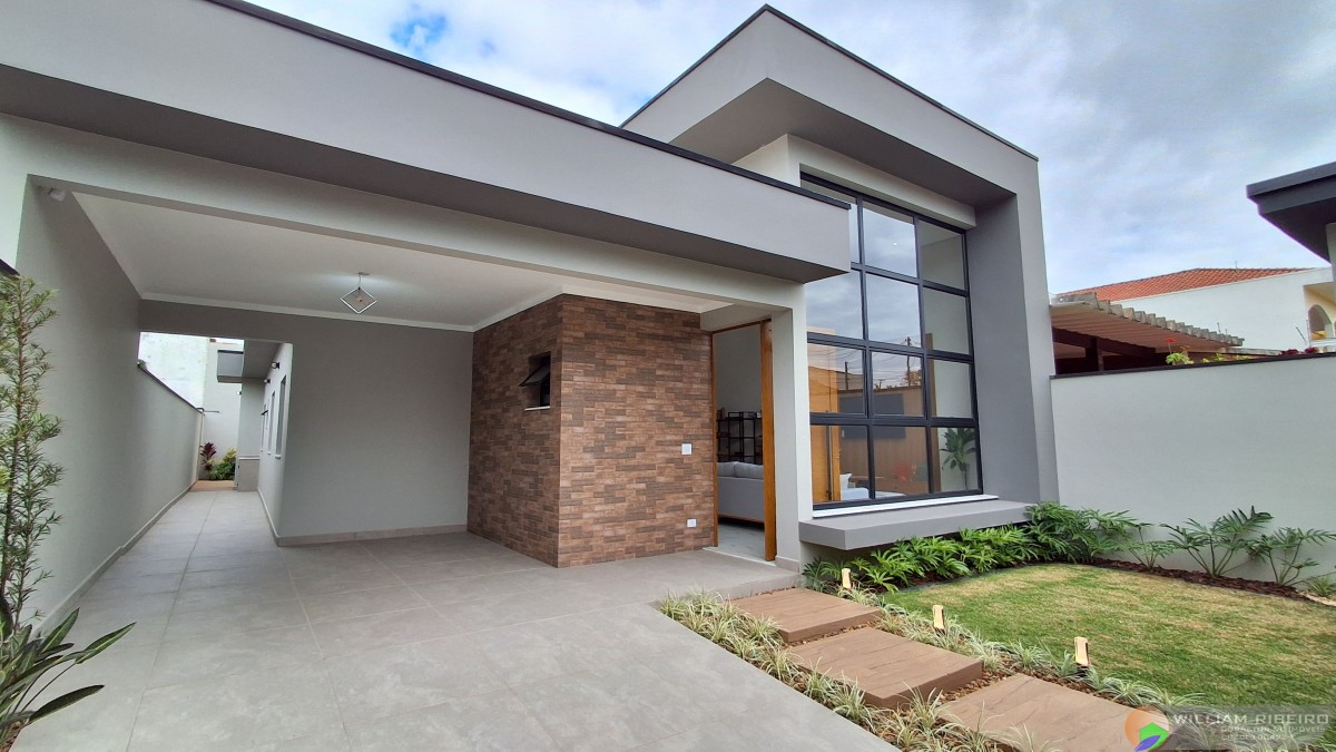 Casa para venda em Peruíbe no bairro Lado praia _ a menos de 400 m da praia